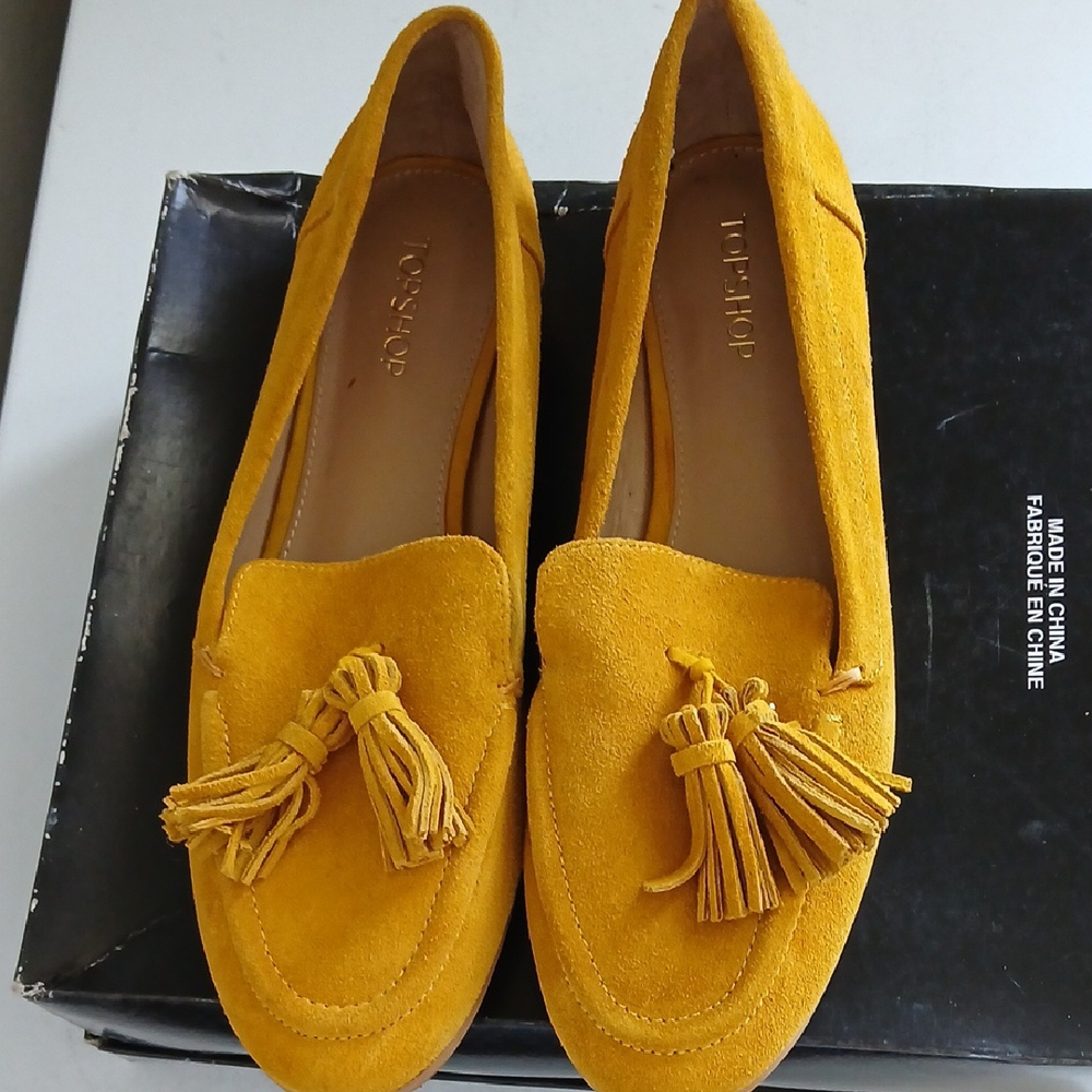 Topshop Women's Yellow Tassel Loafers